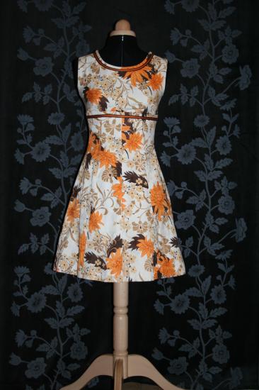 Robe 60's avant