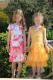 Ensemble rose et blanc 7 ans et Robe jaune 6 ans